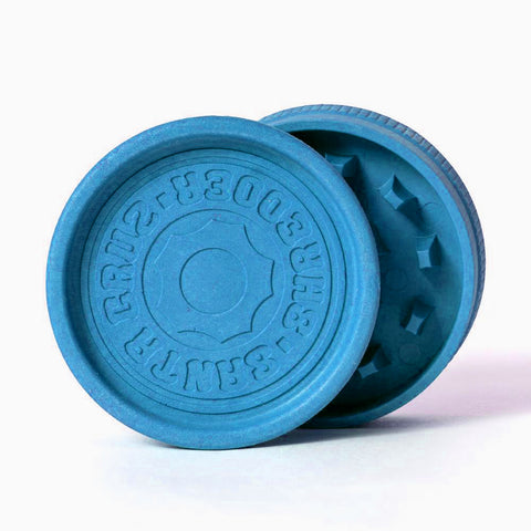 Santa Cruz Shredder " NEW STYLE" - 2 Piece Hemp Grinder