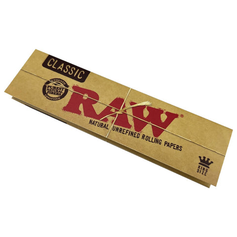 RAW - Classic "WIDE" Kingsize - Rolling Papers (Not Slim)
